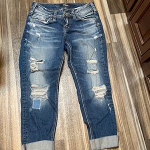 Women’s silver capris